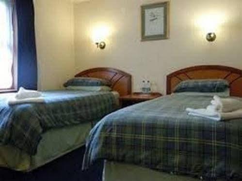 Sutherland Inn Brora Bagian luar foto