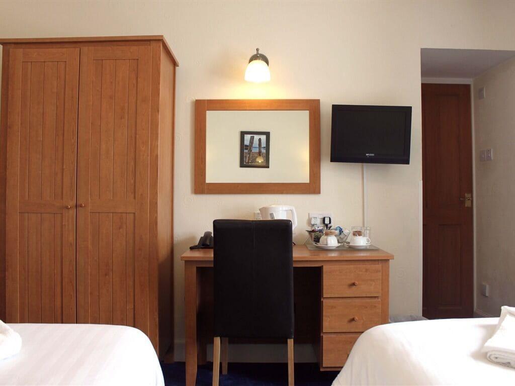 Sutherland Inn Brora Bagian luar foto